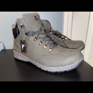 Brand new men’s air boots
